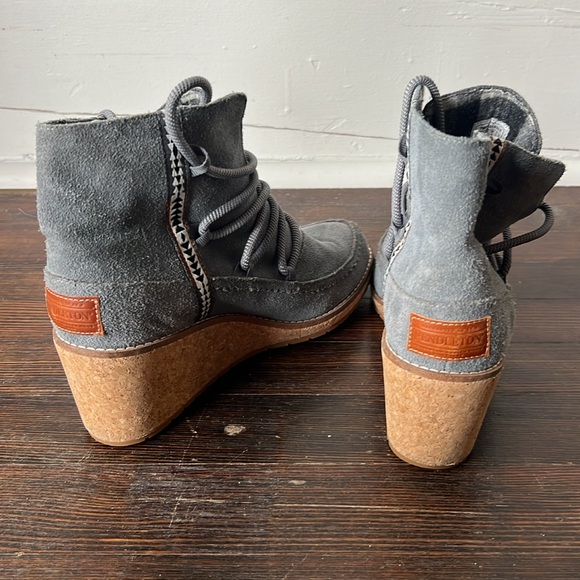 Pendleton Women's Islegate Wedge Ankle Boots size 9 - Picture 3 of 5